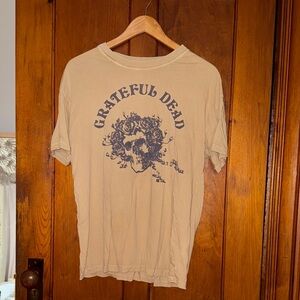 American Eagle Outfitters Tan Grateful Dead Graphic Tee